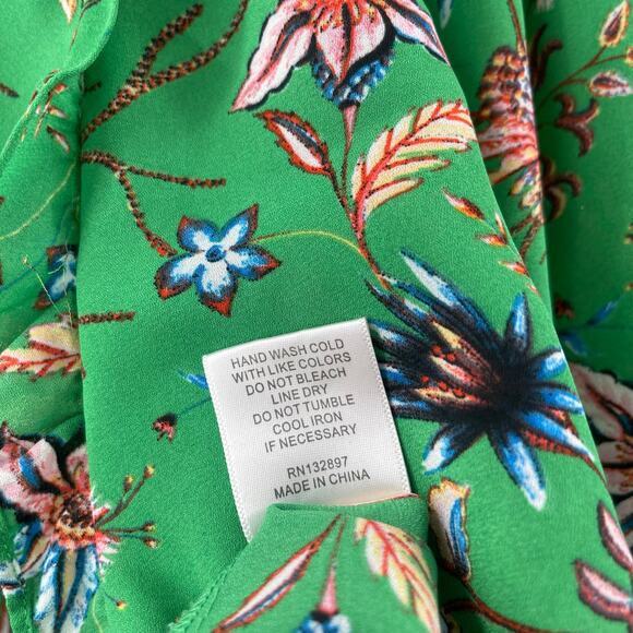 Rose + Olive Blouse Size 2X Green Floral Ruffle Blouson Sleeves Plus Curvy Top - Picture 10 of 11